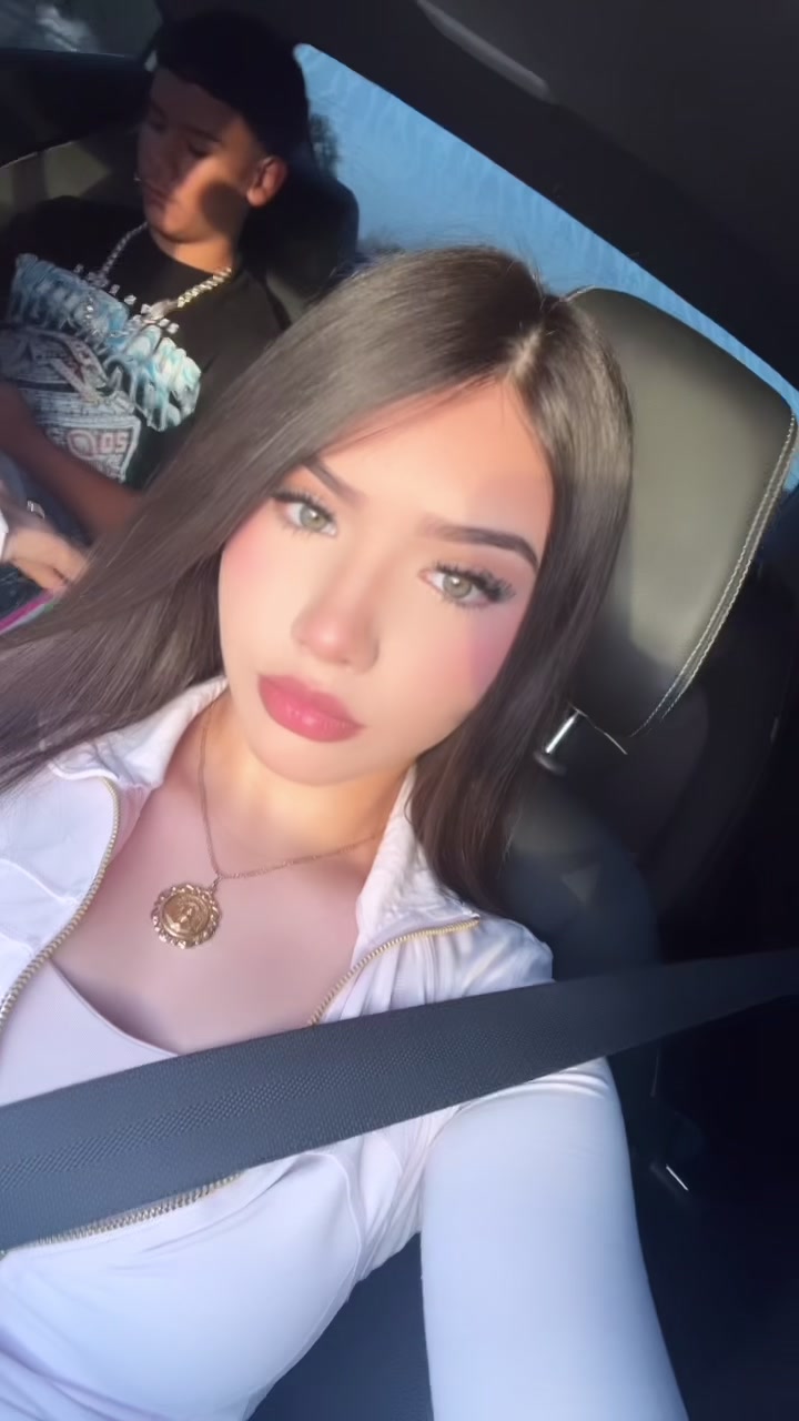 @𝜗𝜚