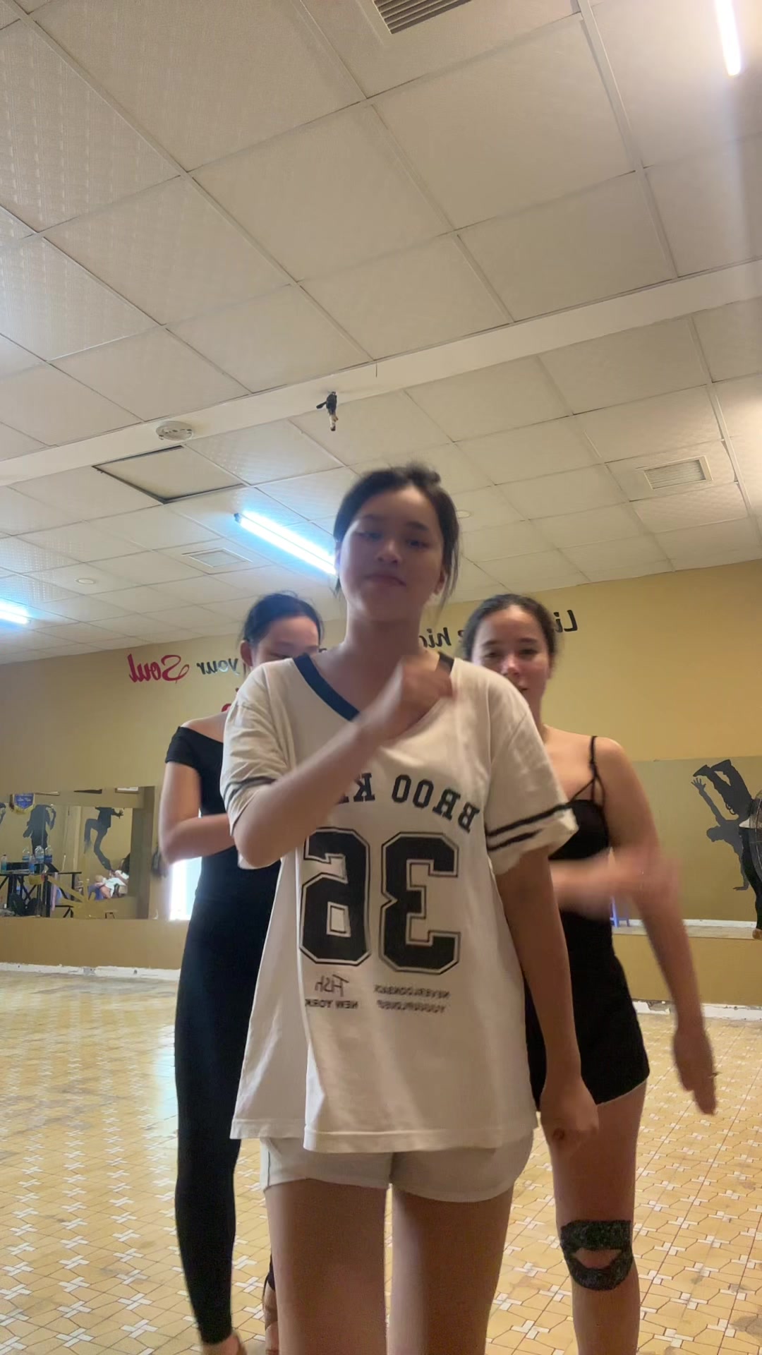 @Lucie Ngoc