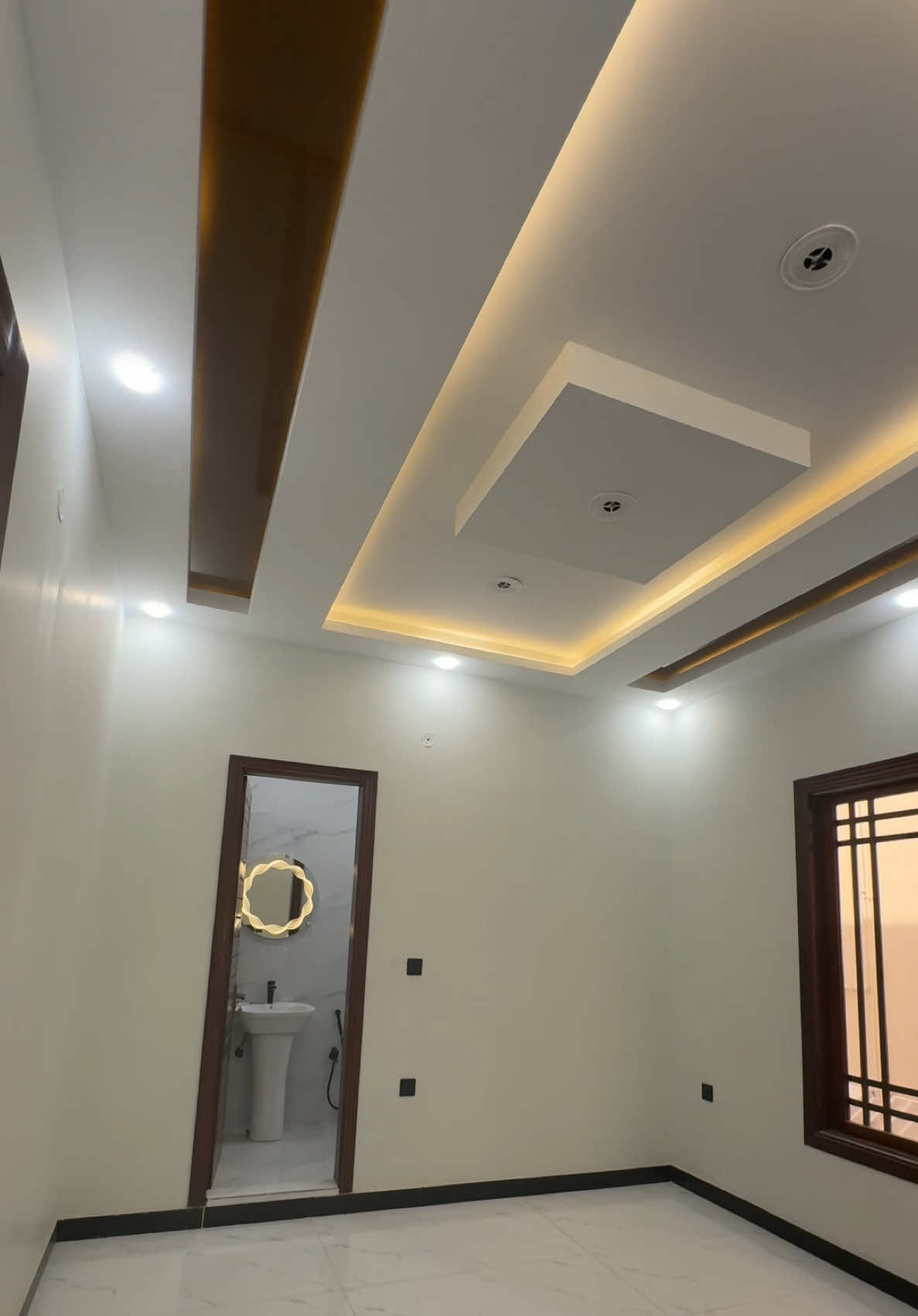 @Muhammad Zakir Bahria