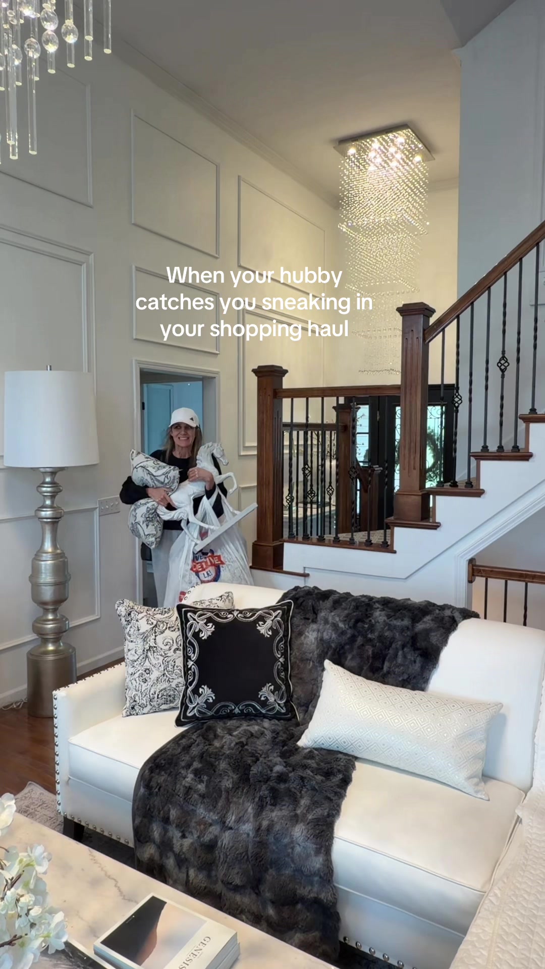 @Gilla Leigh{Interior Designer}