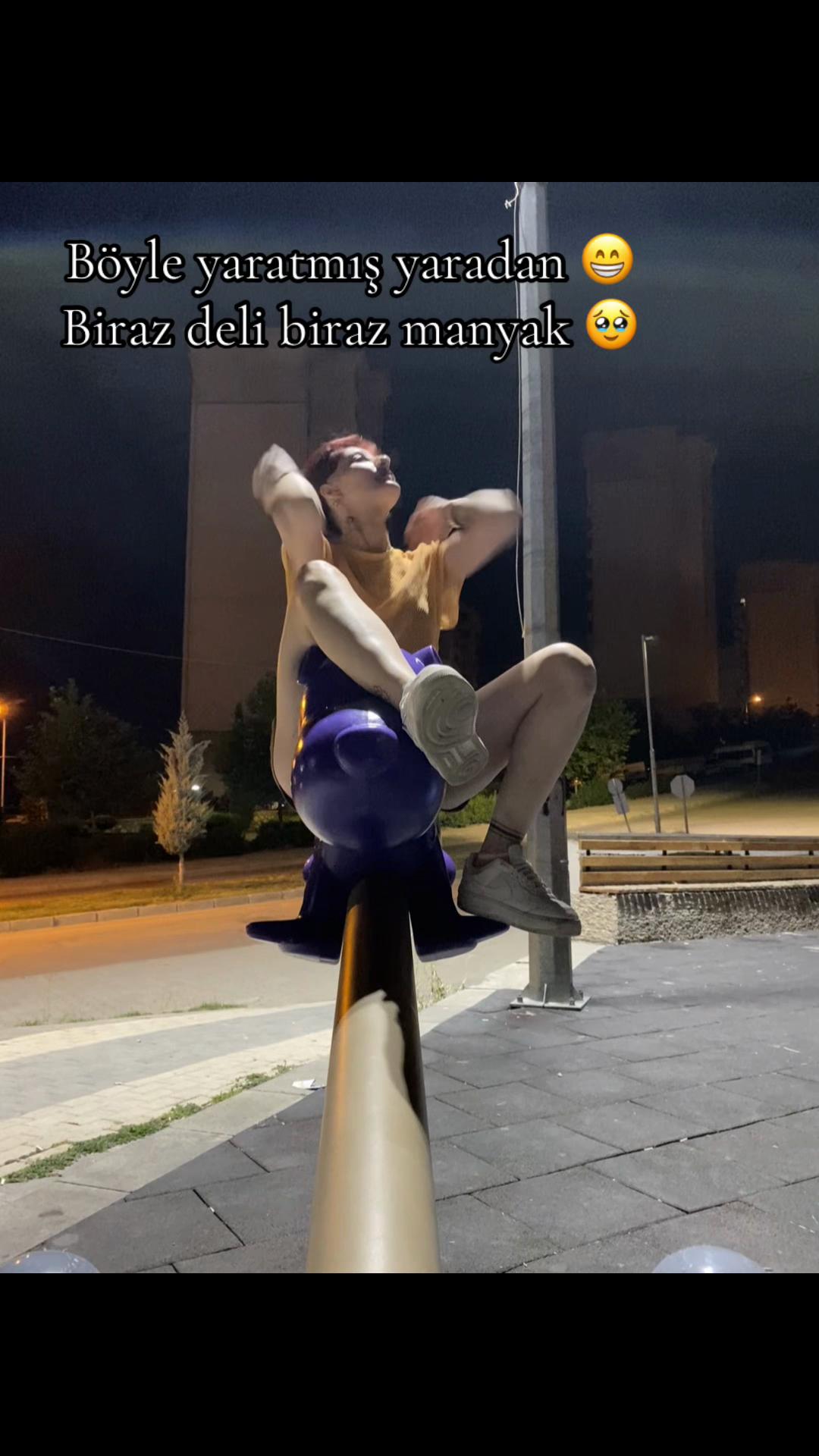 @❄️Ayça Ertüfekçi🥃