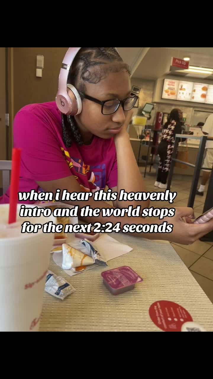 @alostgirl8822
