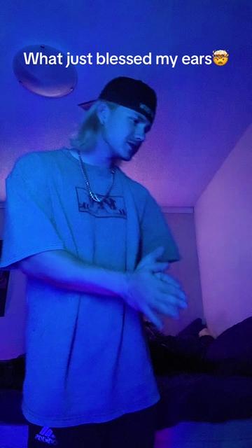 @J🕷️Gwilly💜