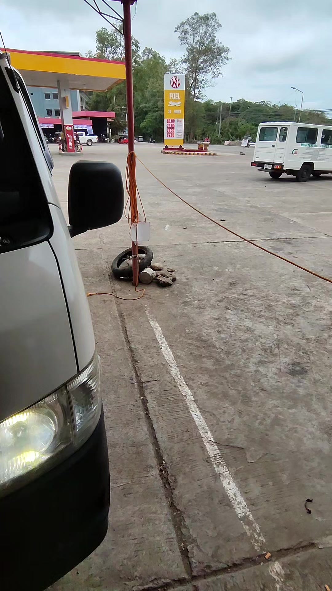 @Andre's Auto Accessories