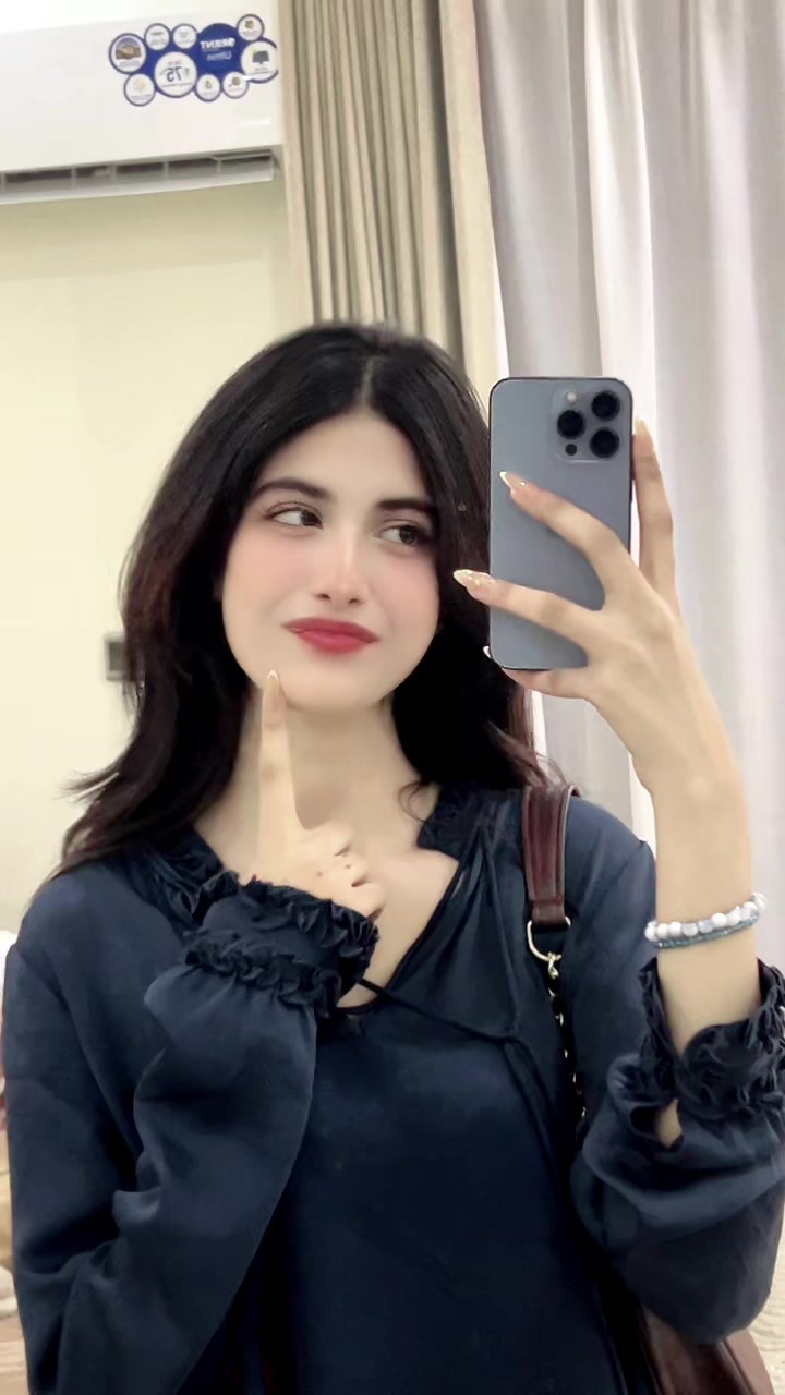 @Neha👾