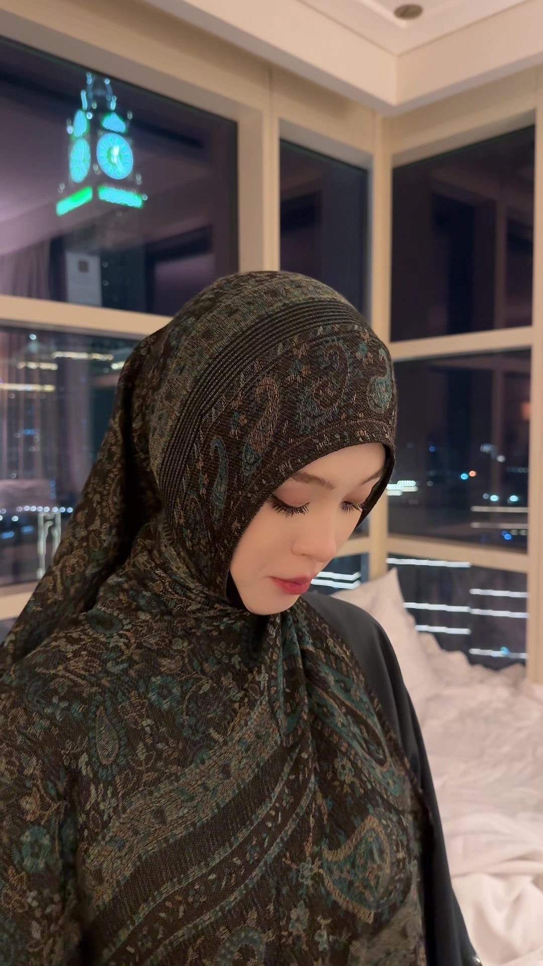 @Asel عسل 아셀