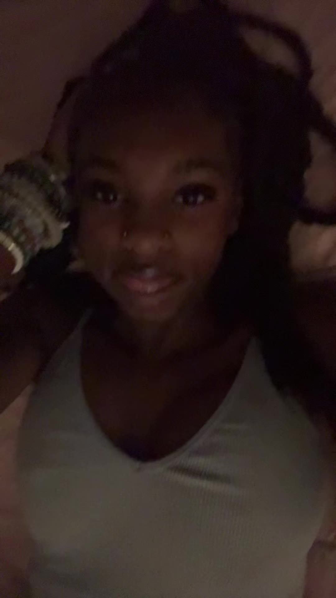 @&lsquo;lil mama