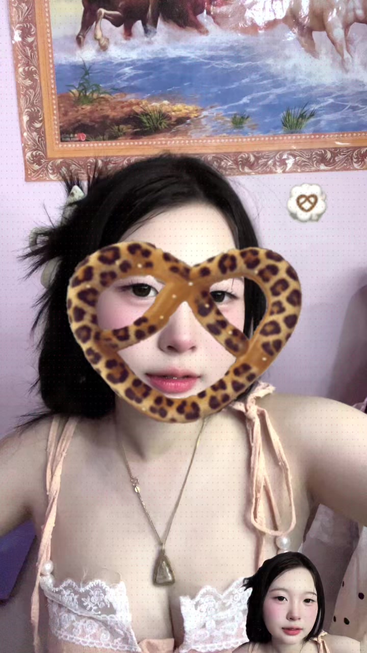 @แก้มหมวย