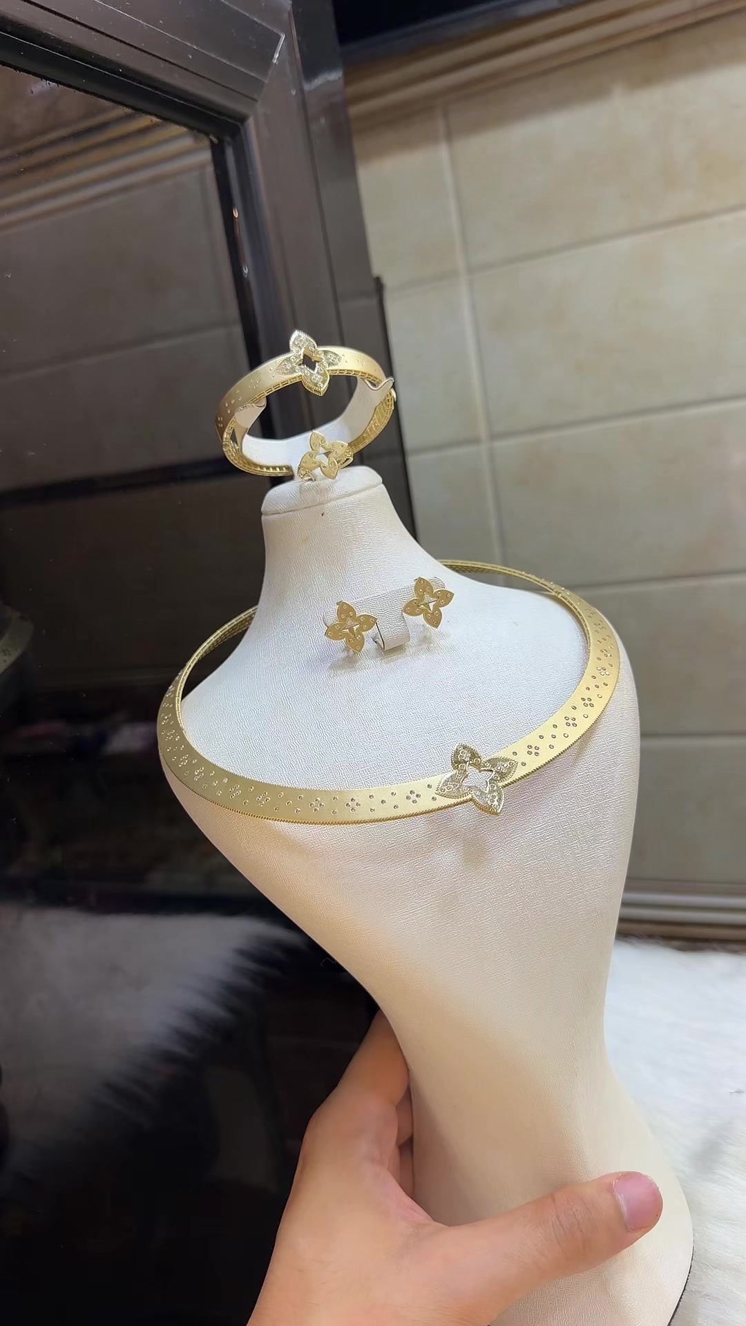 @Zaki bijoux 31