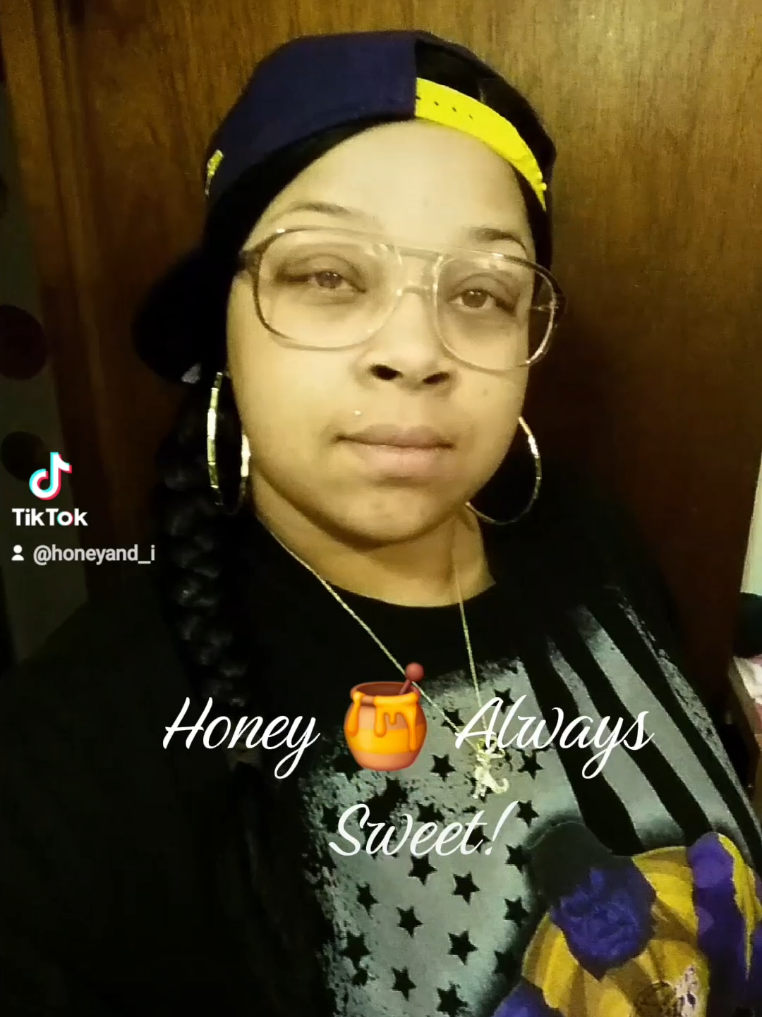 @🍯🧸⚘️Honey's🧡Squeezes💋📚✨️