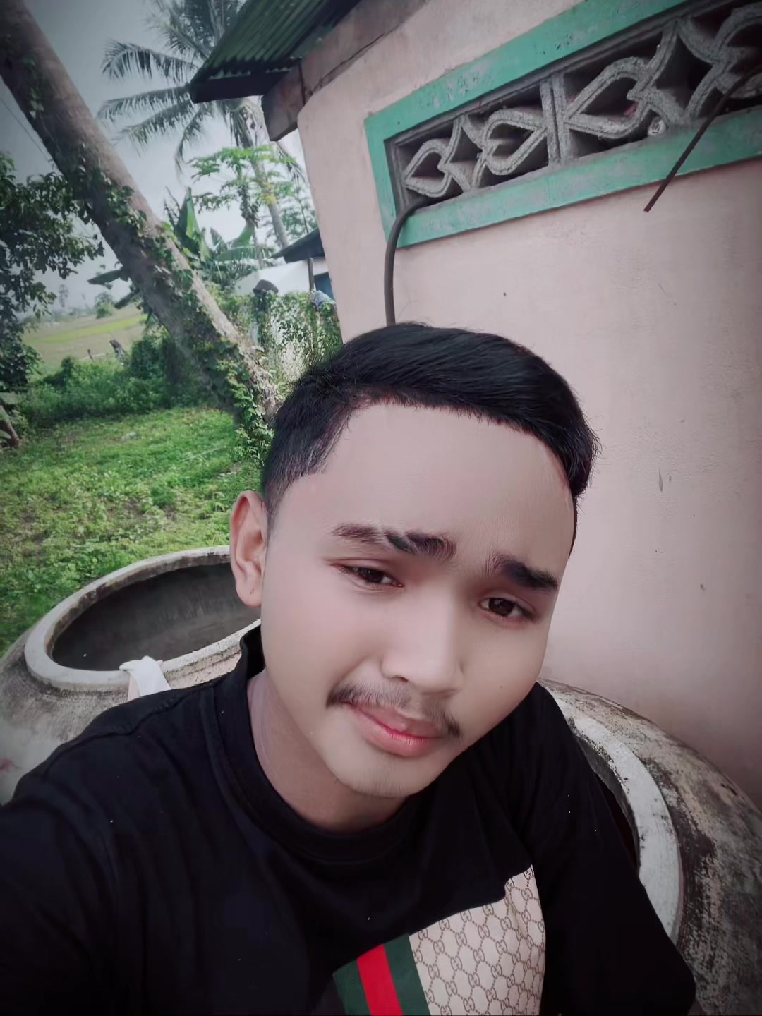 @Bee Nin 🐒