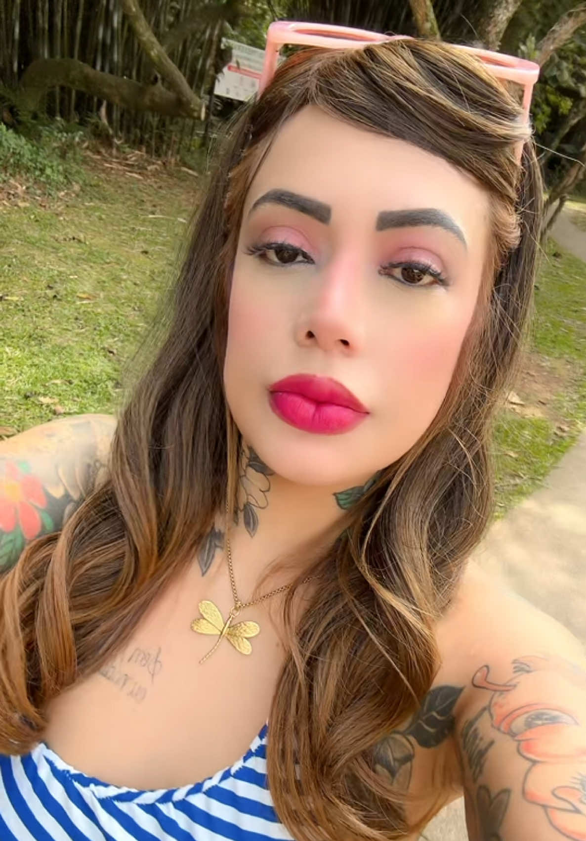 @Baronesa