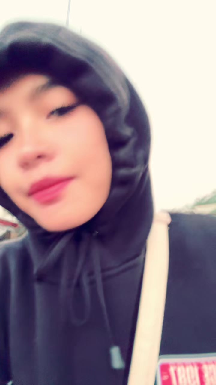 @Kiimochii🐣🫠