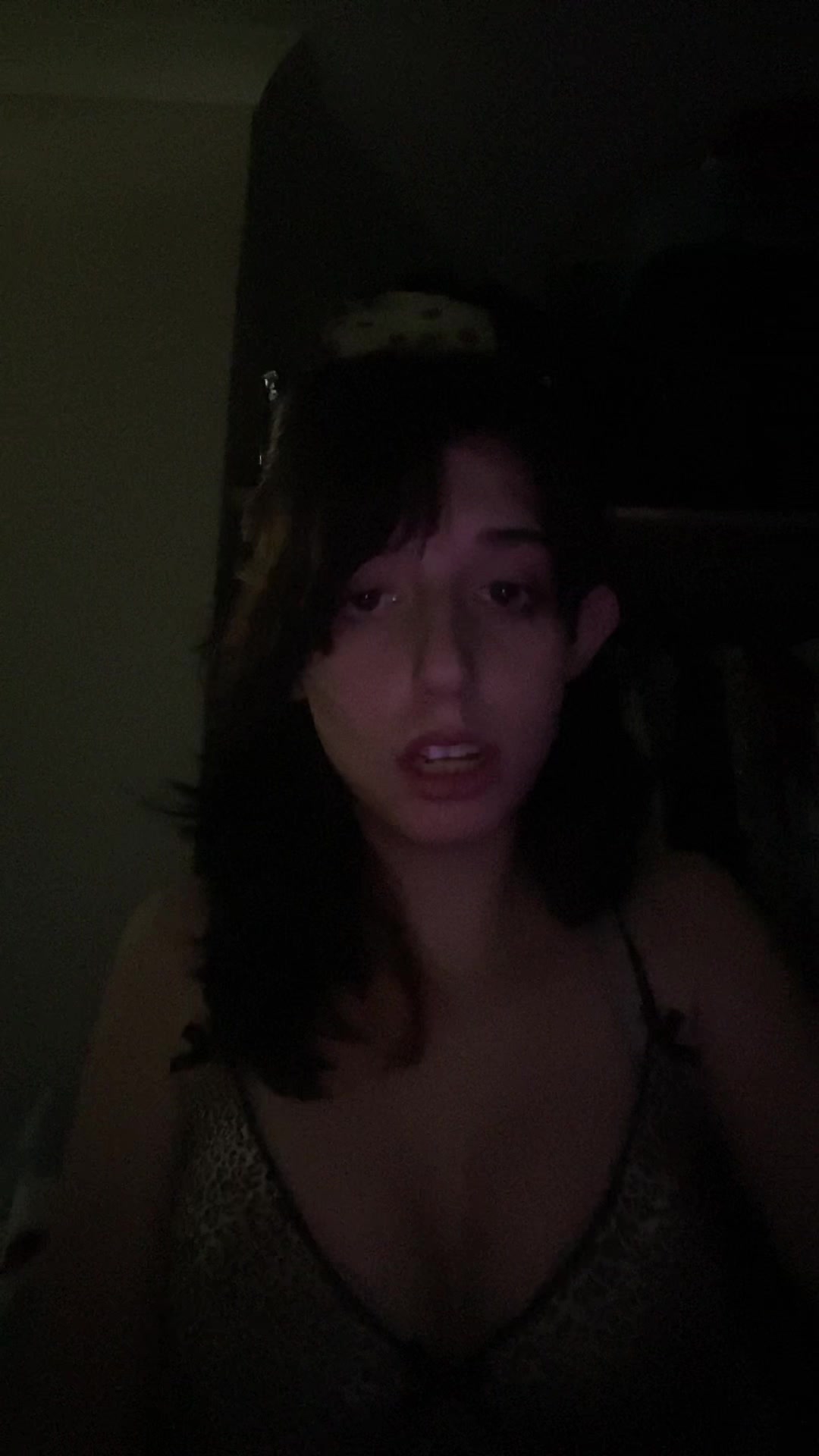 @ellieee