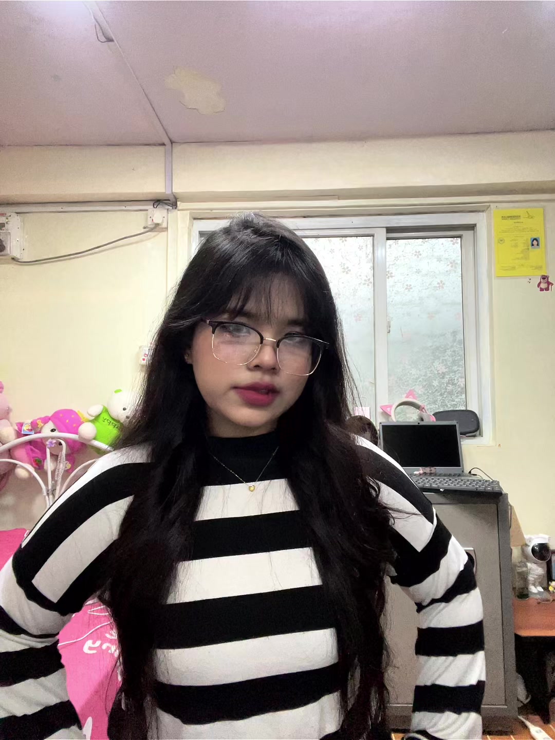 @J 📚