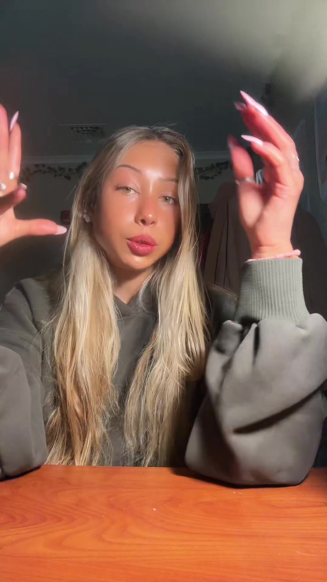 @liv