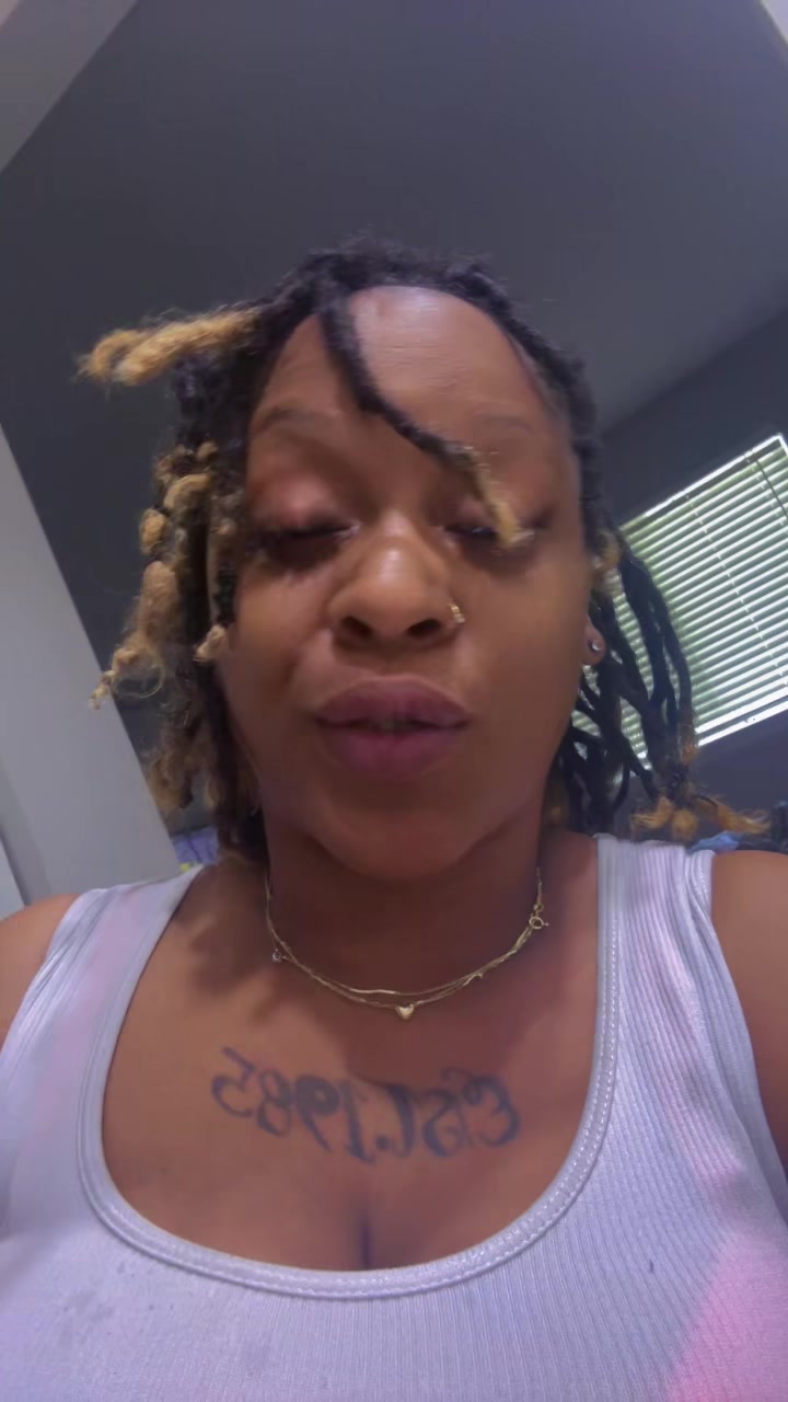 @_unbotheredbeauty