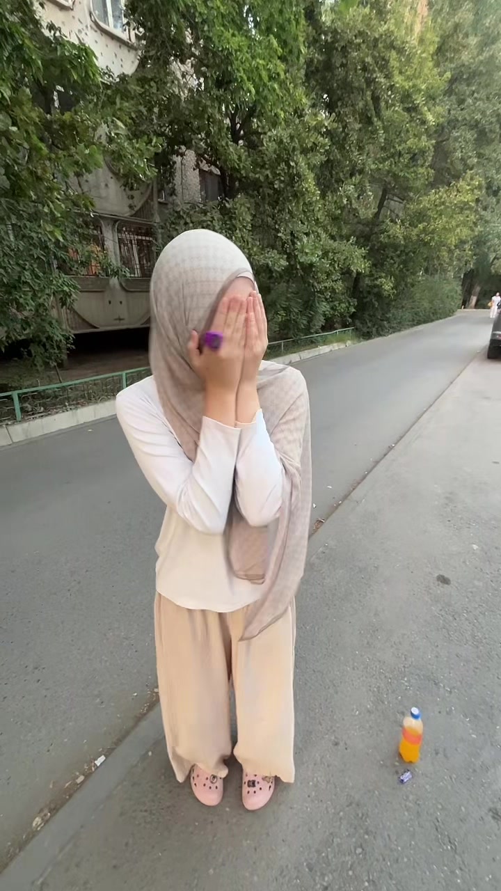 @sh