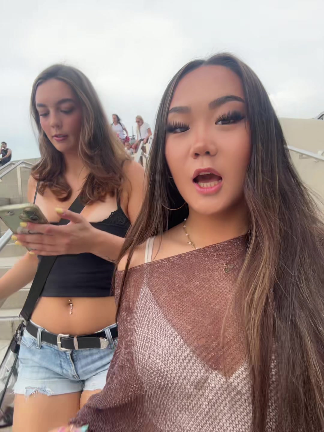 @VIV