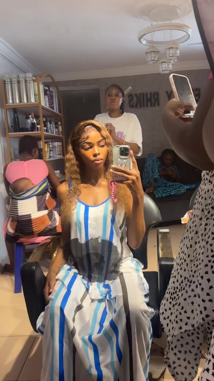 @Styled by folly