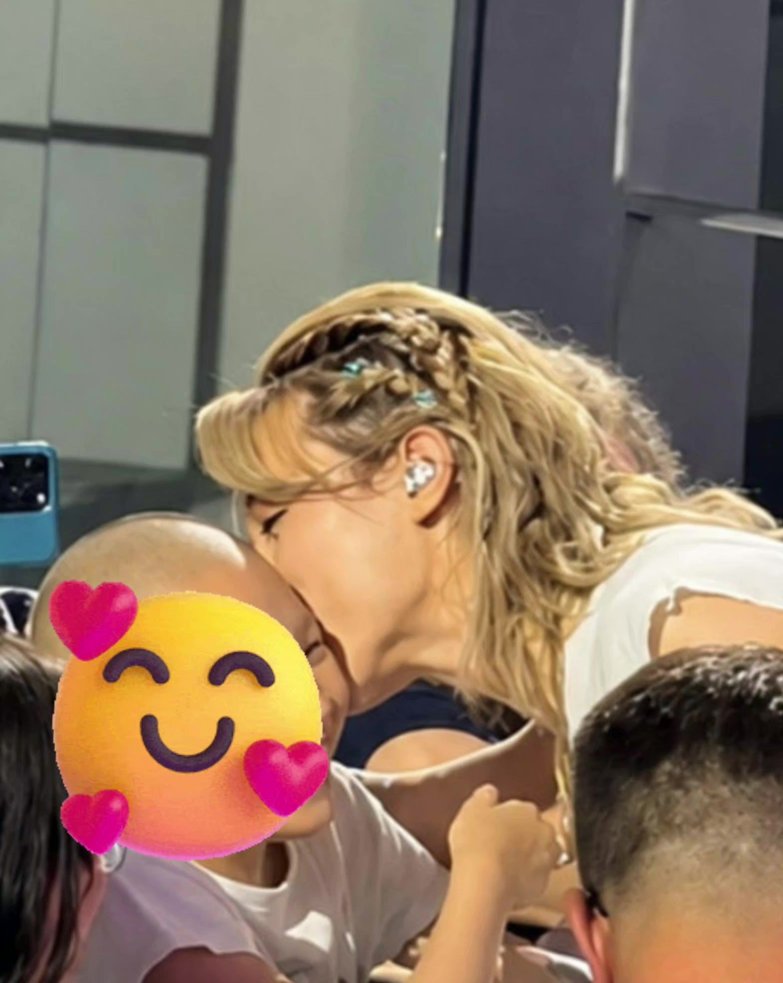 @Soy Lili 👉 WHO 💛💛