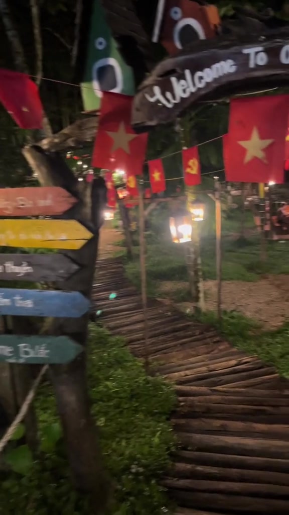 @Bụi Ở Tr&ecirc;n N&uacute;i