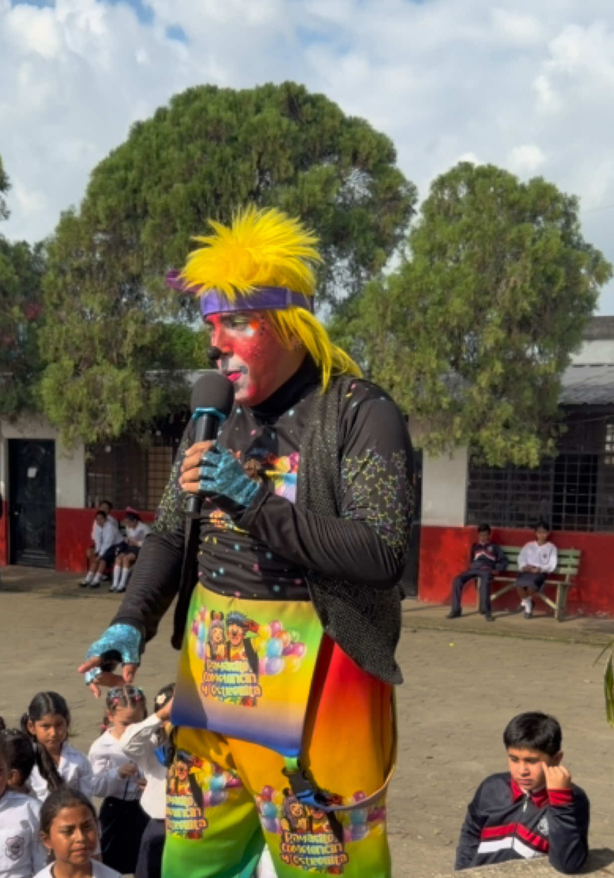 @comeloncin y estrellita