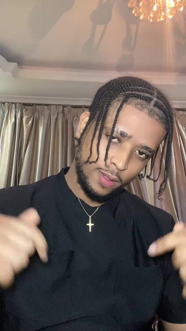 @BellyAmaral 🧸🇨🇩🇵🇹