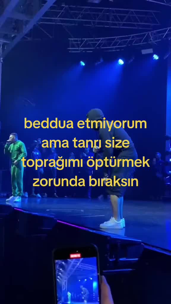 @schizophrenic