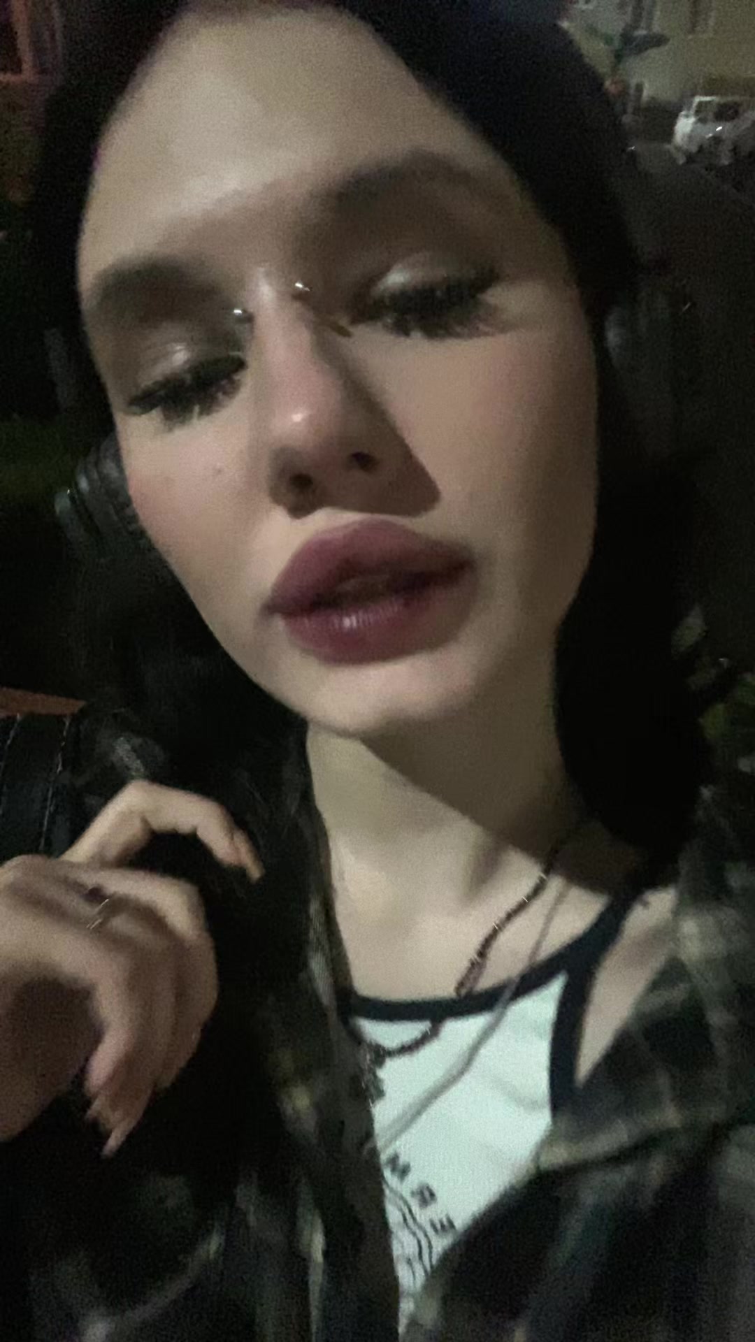 @Кошка