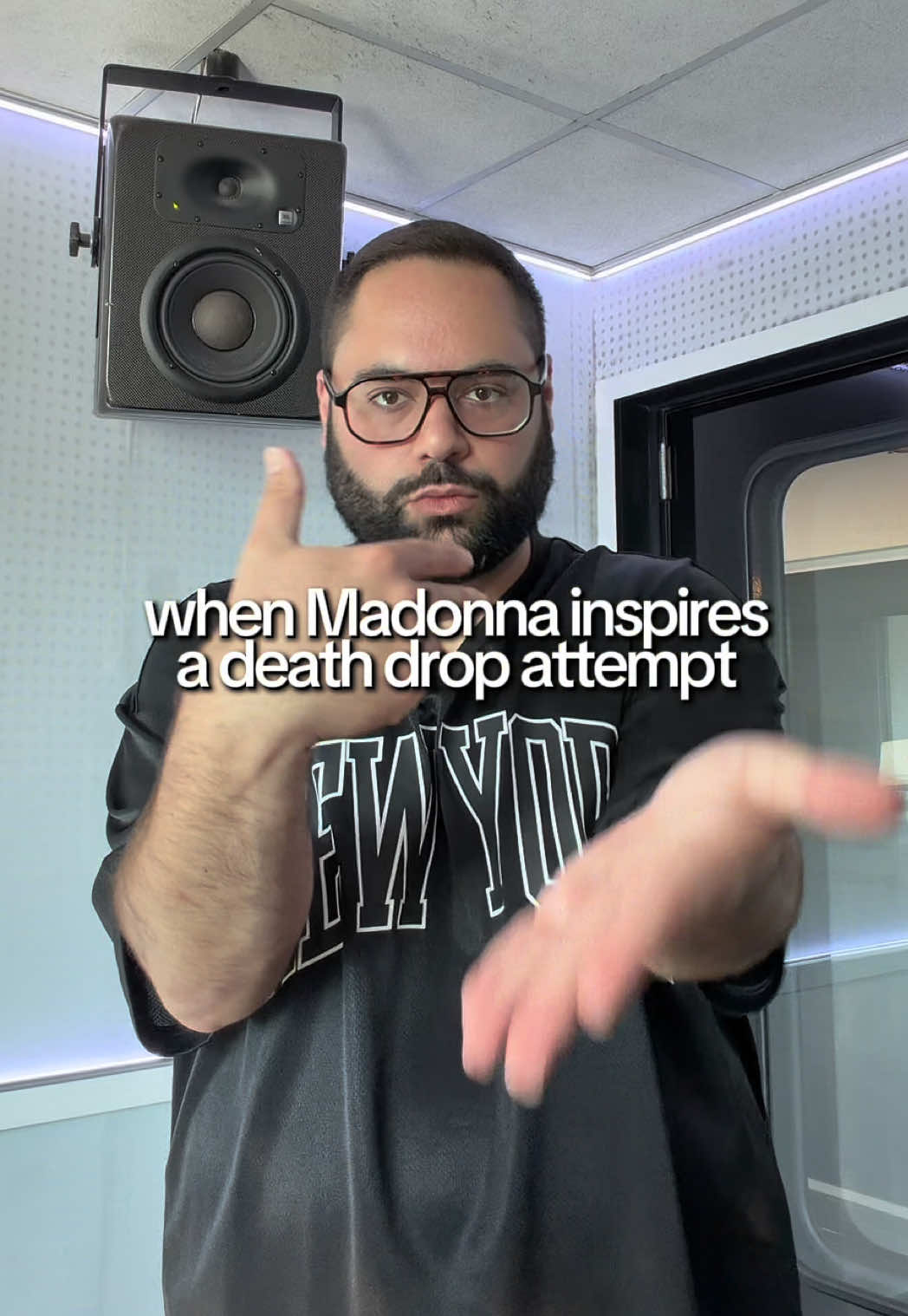 @mikechaar