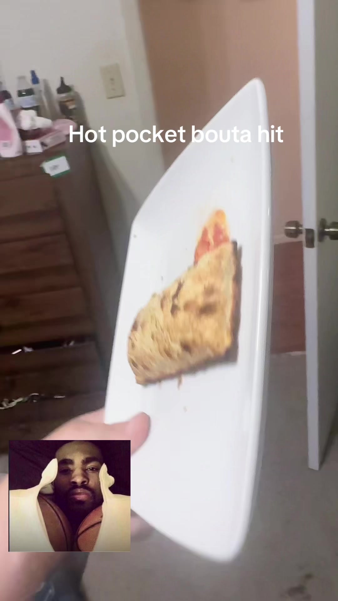@48vNoHandsEloy