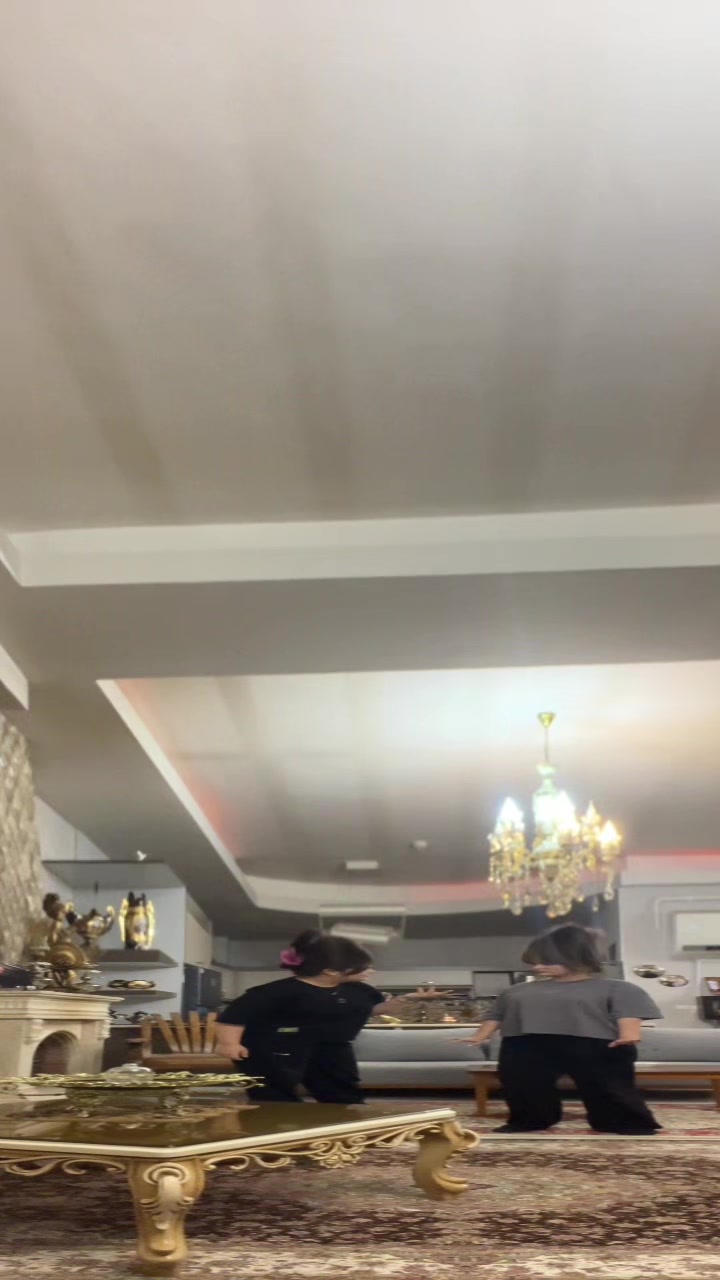 @smakamrn