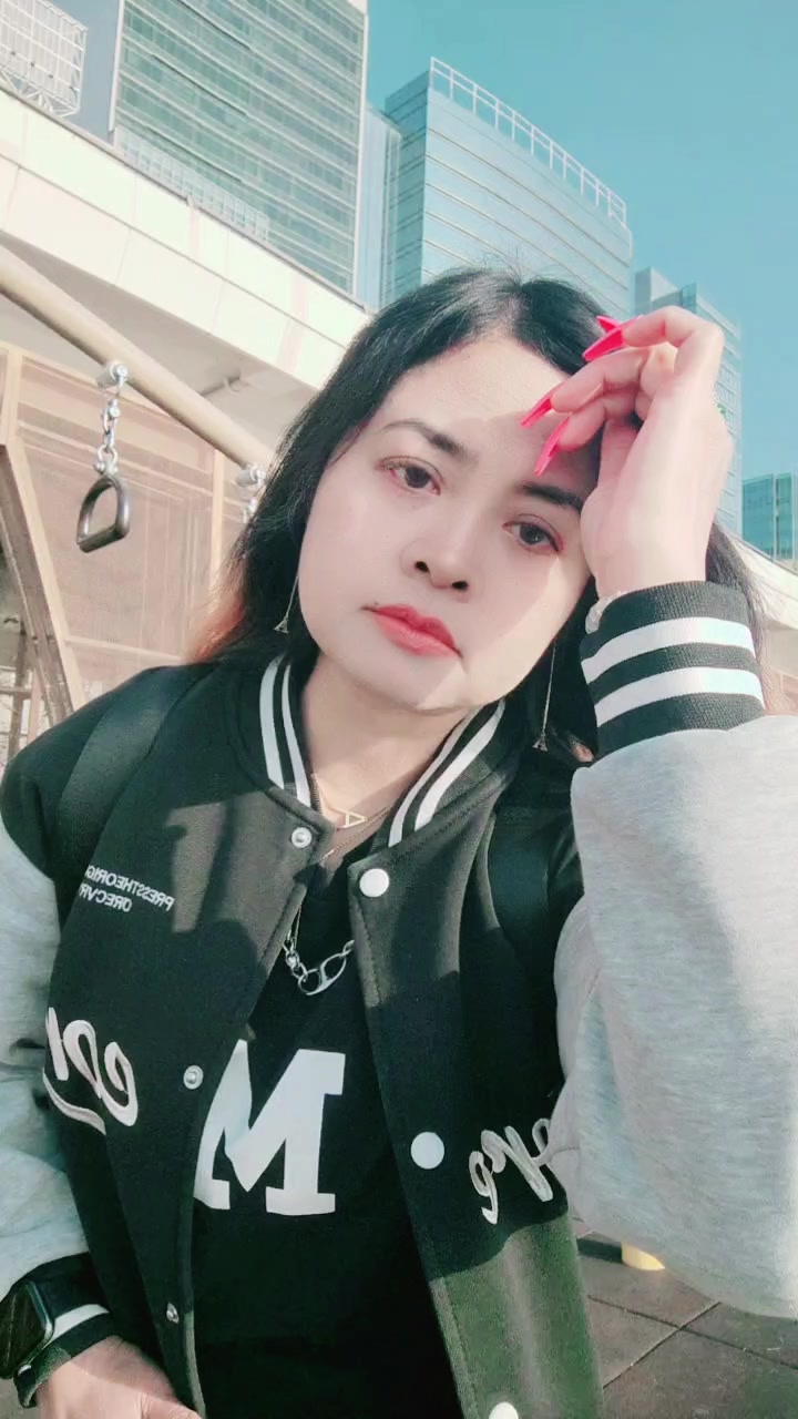 @➳✰🥀❣️ɭ❍vƏɭɭɣ AɣU❣️🥀✰➳
