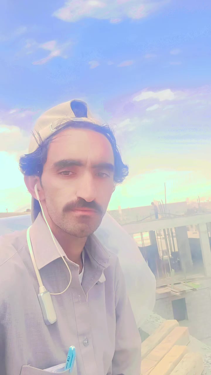 @NuMaN kHaN tArEeN