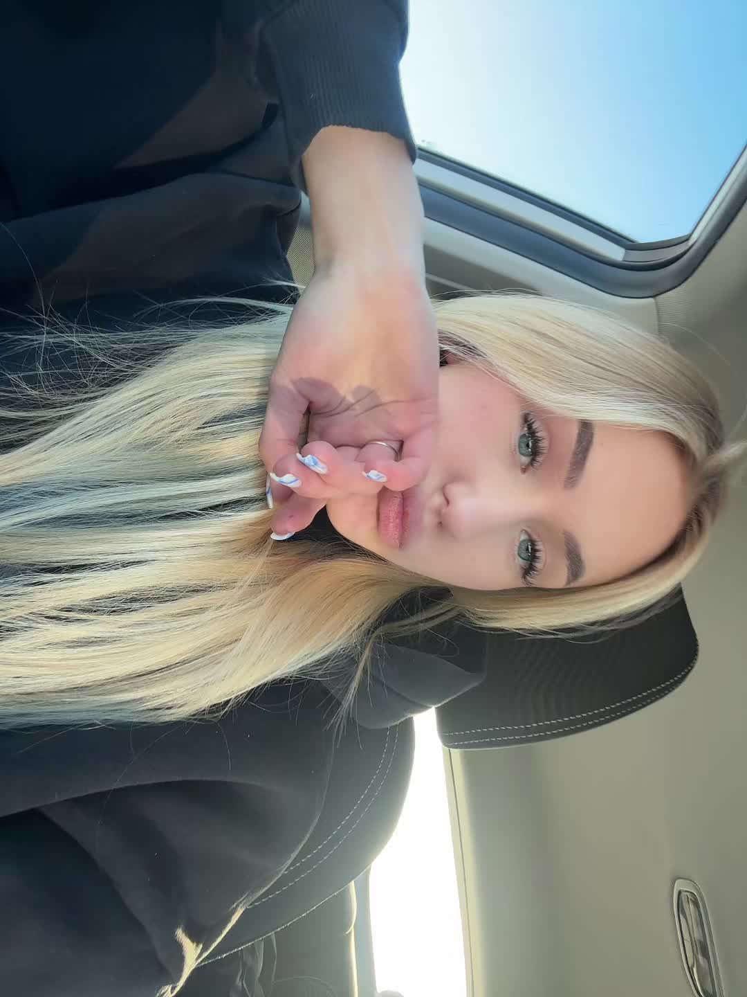 @𝓉𝒶𝓃𝓎𝒶
