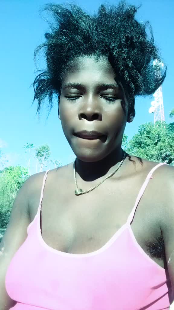 @daniasainti46@gmail.com