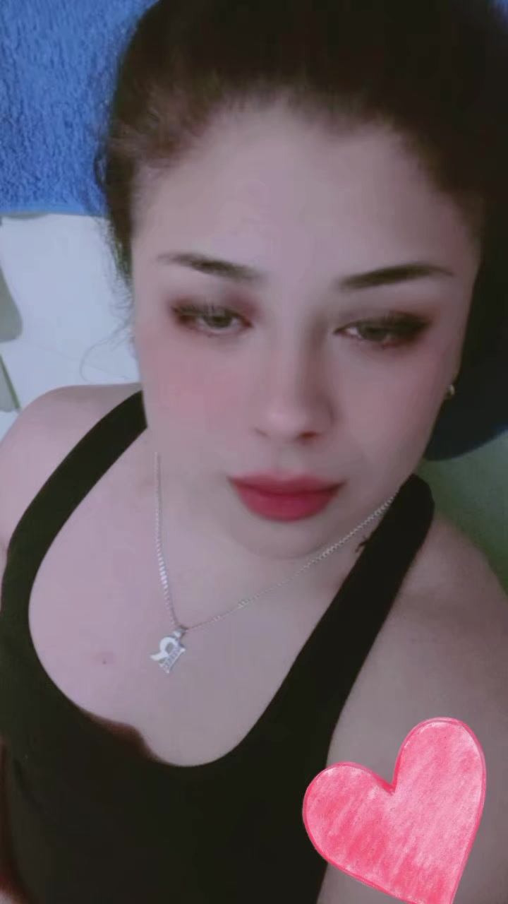 @𝘿𝙝𝙖𝙣𝙖𝙚 💞