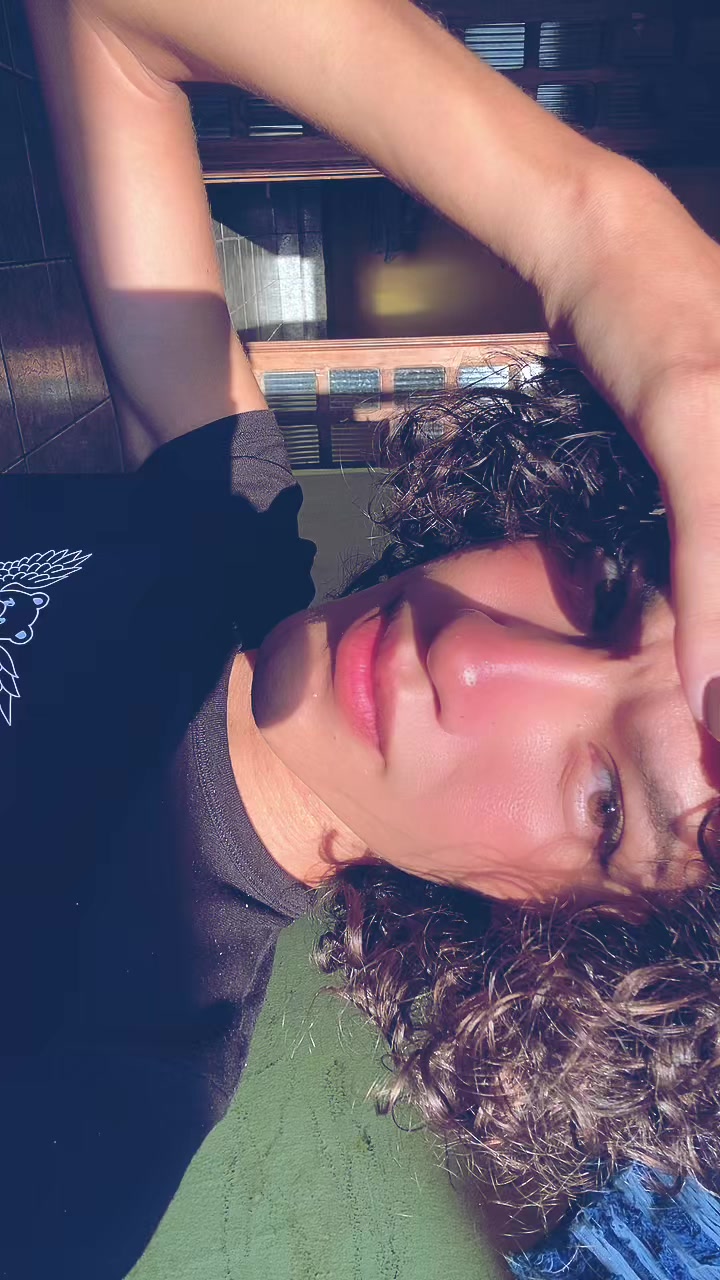 @𝓔𝓿𝓮𝓵𝔂𝓷𝓼𝓮𝓰𝓶 💐