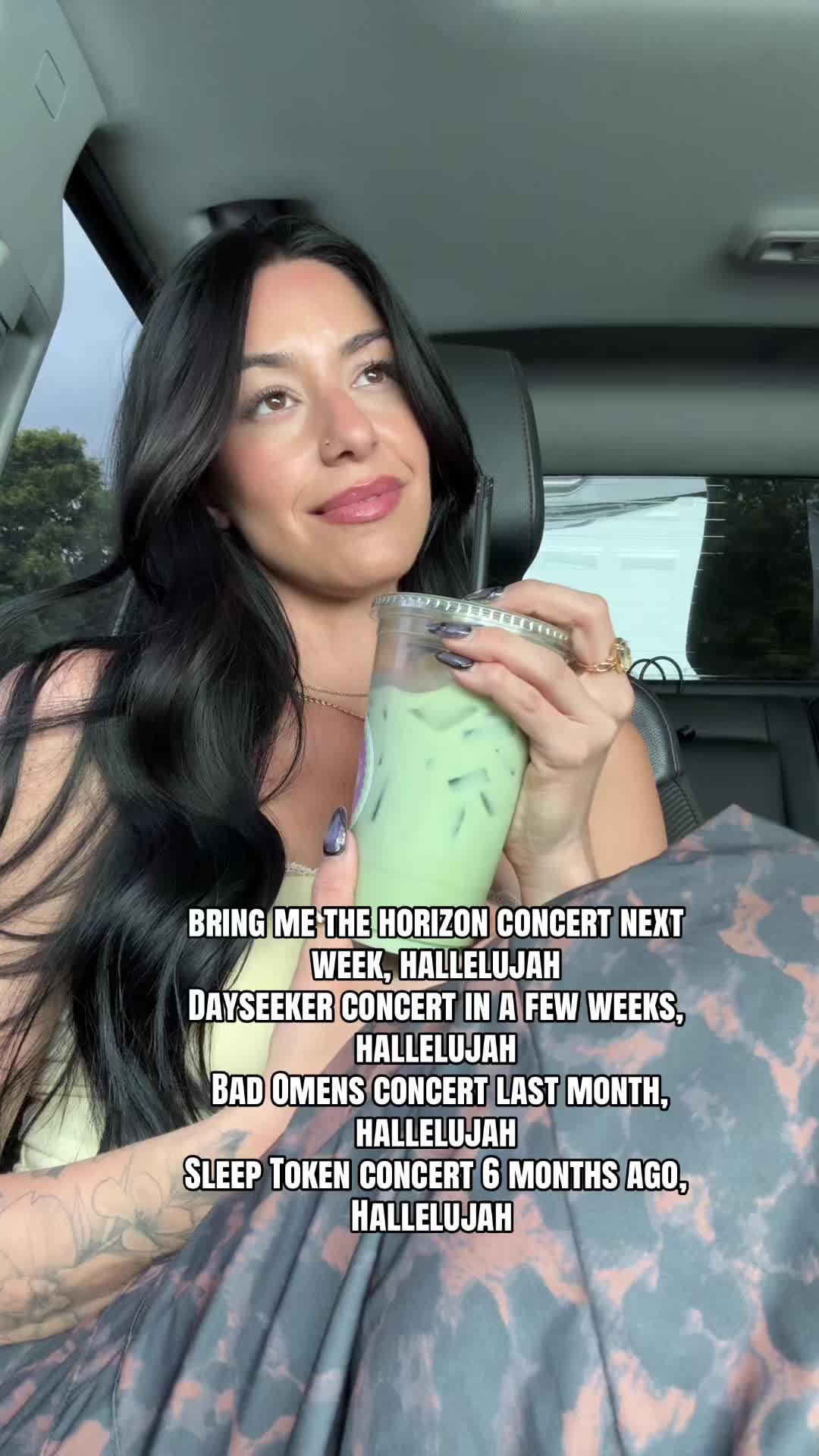 @ashley 🍒🕯️🖤