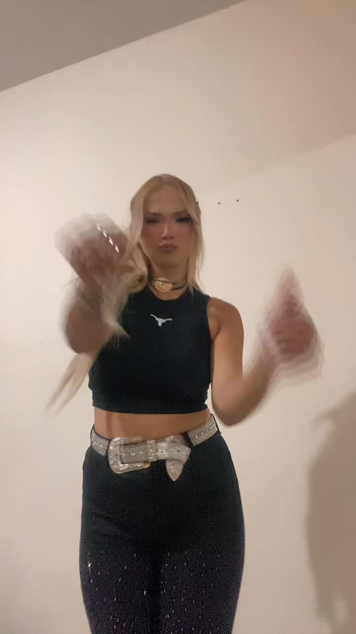 @Lara Coscarelli