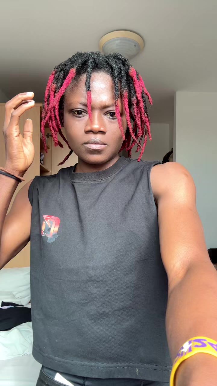 @Kaakyire🤍☮️