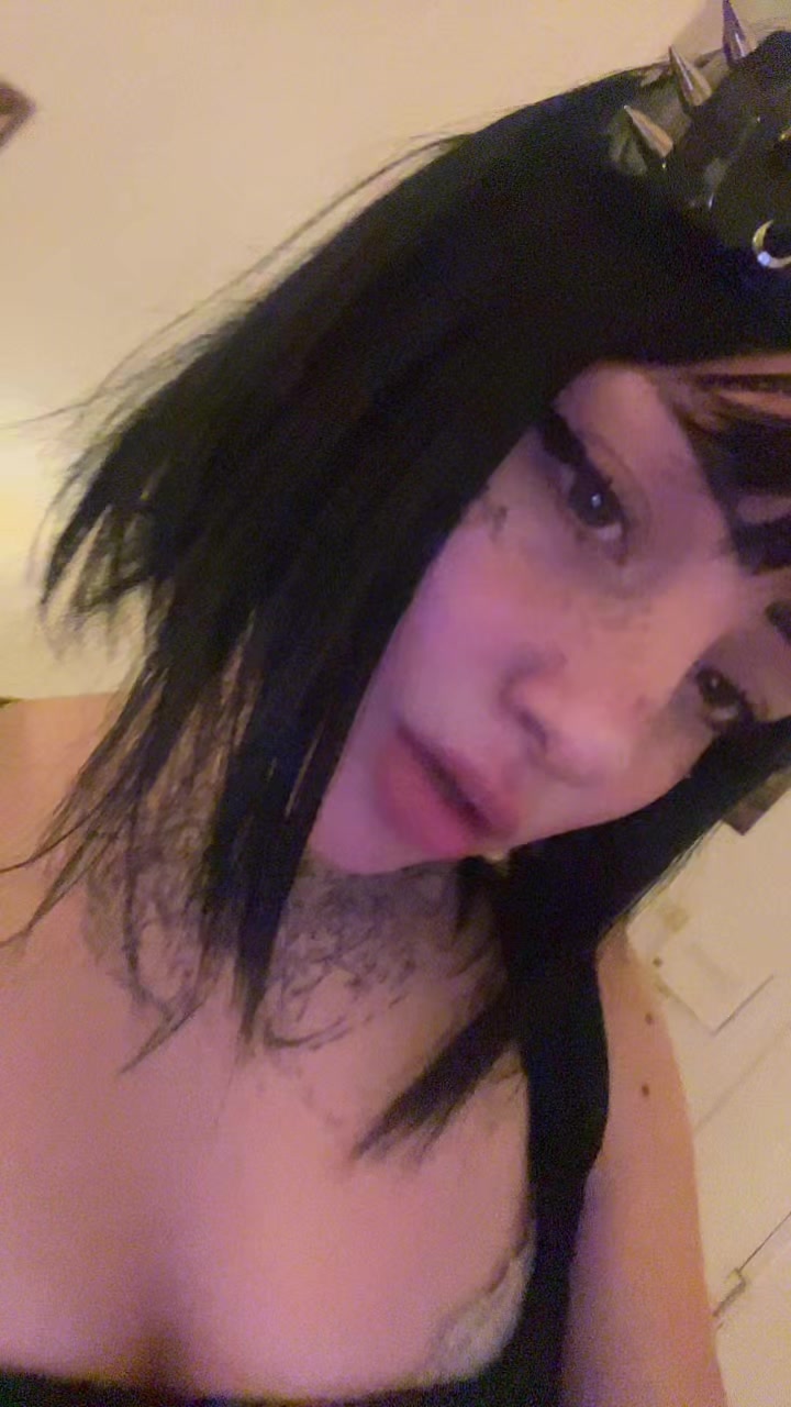@Vaneeee