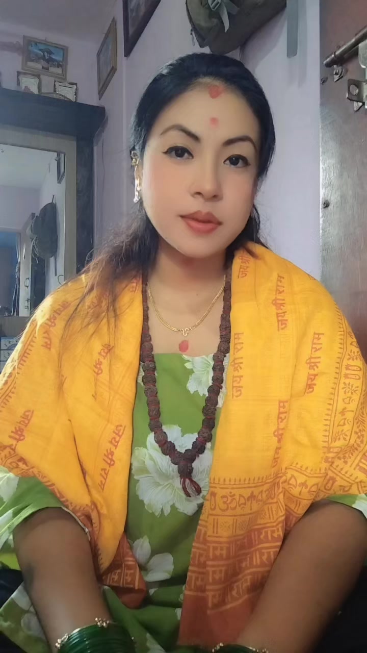 @Laxmi Thapa Magar😘