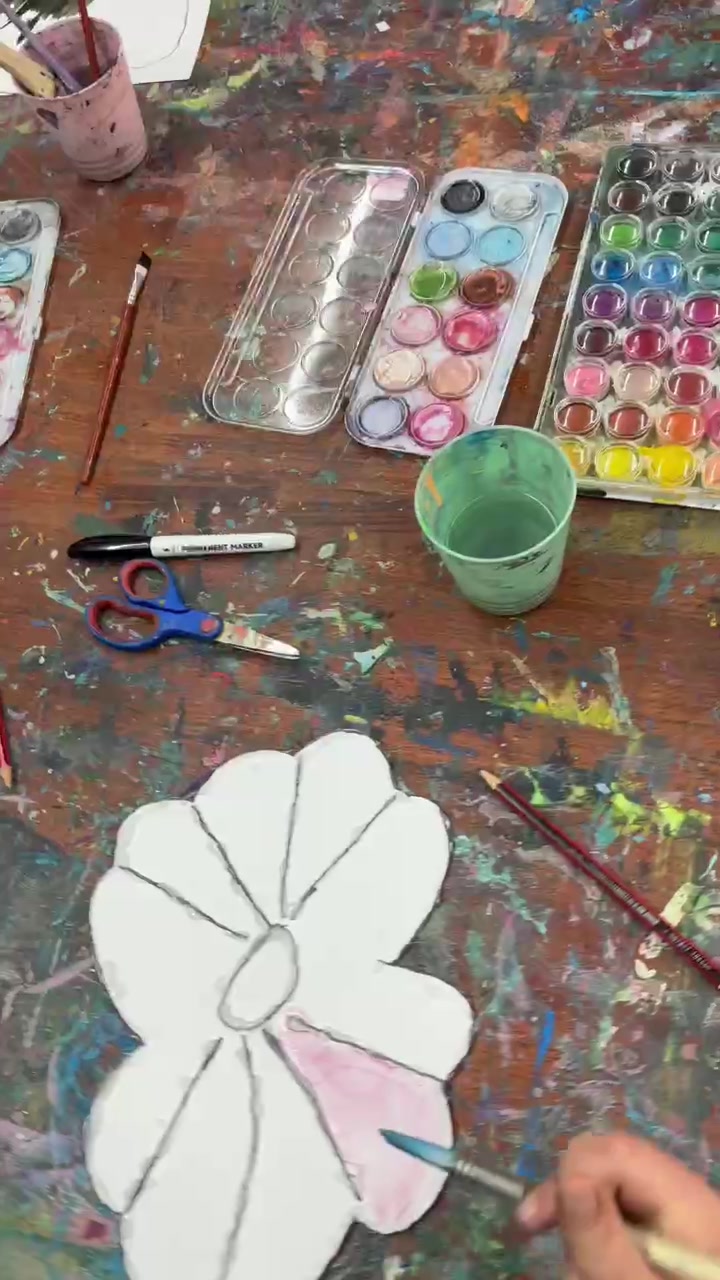 @Zen Hen Hula Art Studio