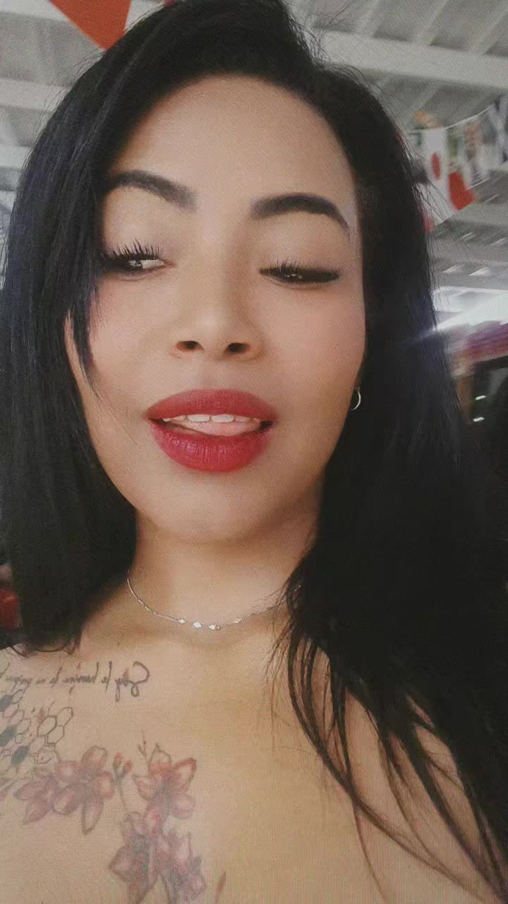 @Ex&oacute;tica💩