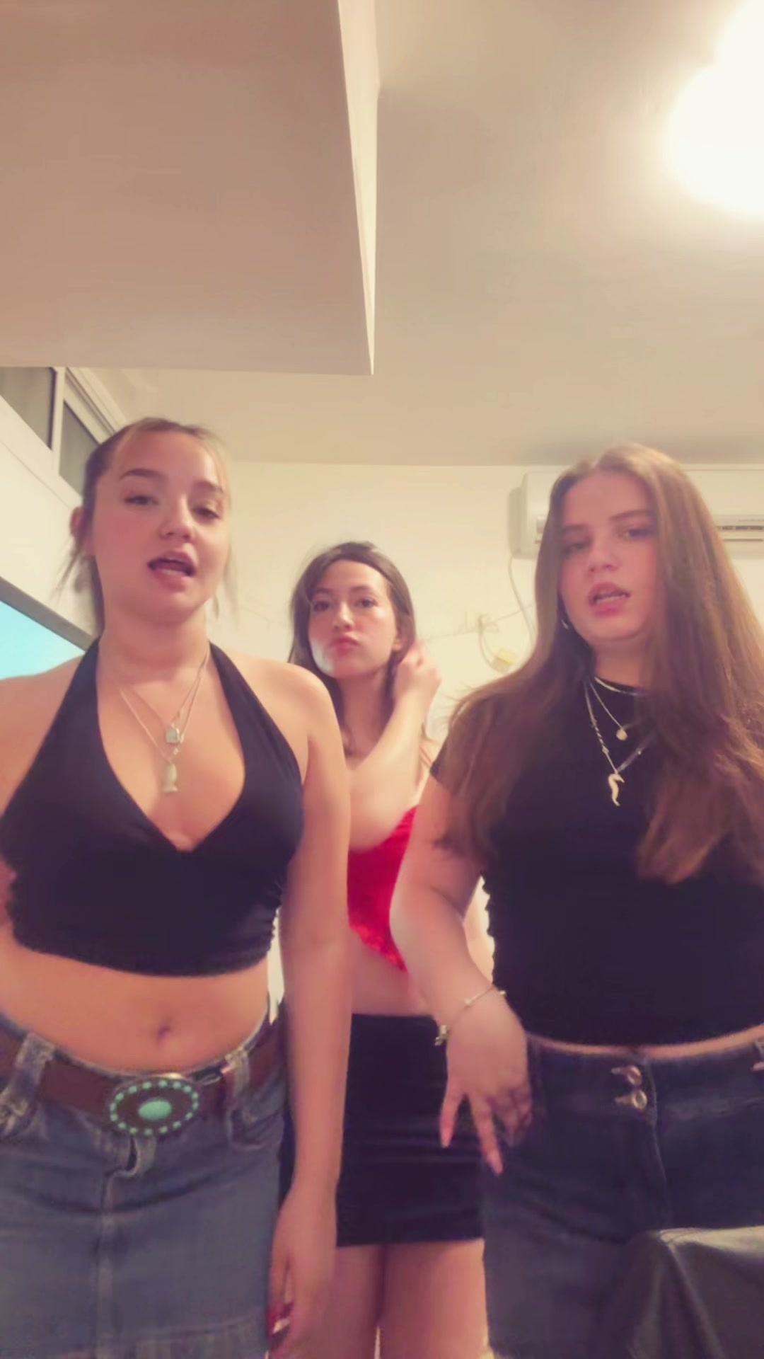 @tismonetOotisem