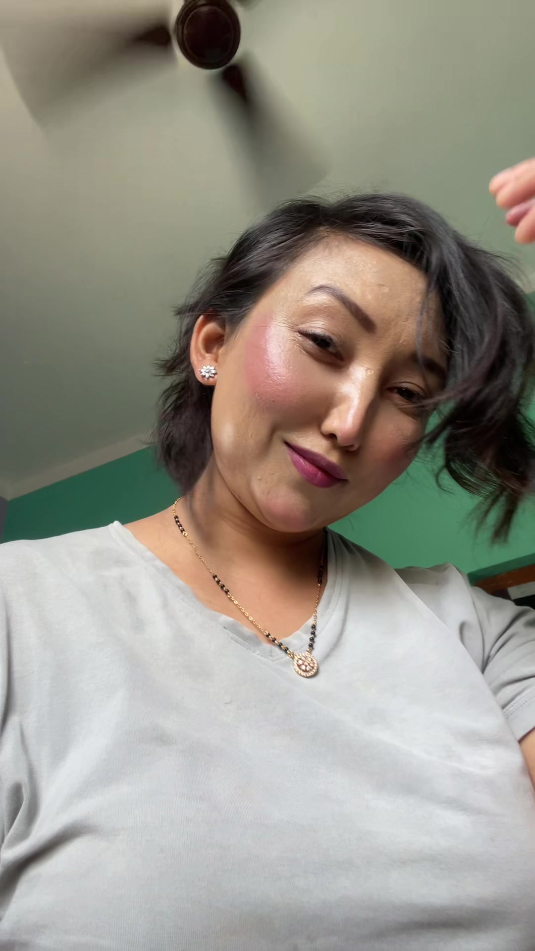 @Nisha thapa chhteri🧿