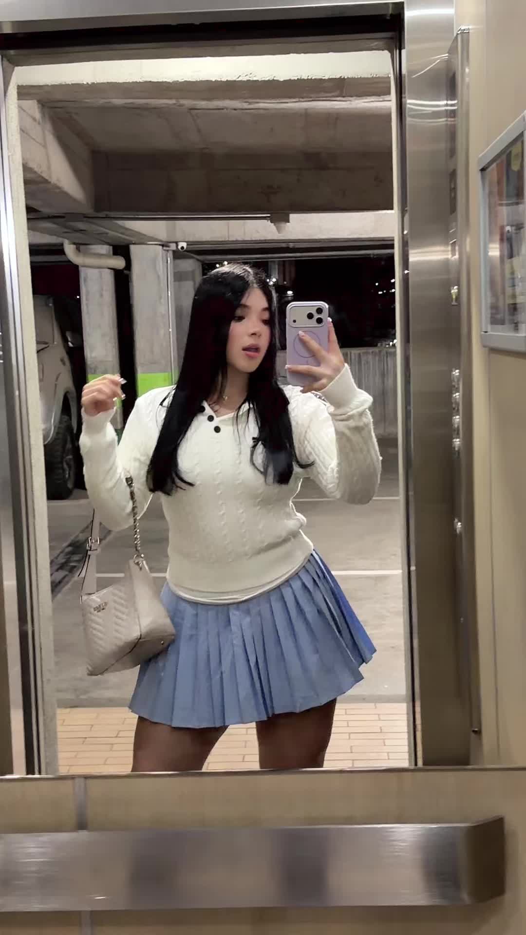 @Lora 🦜