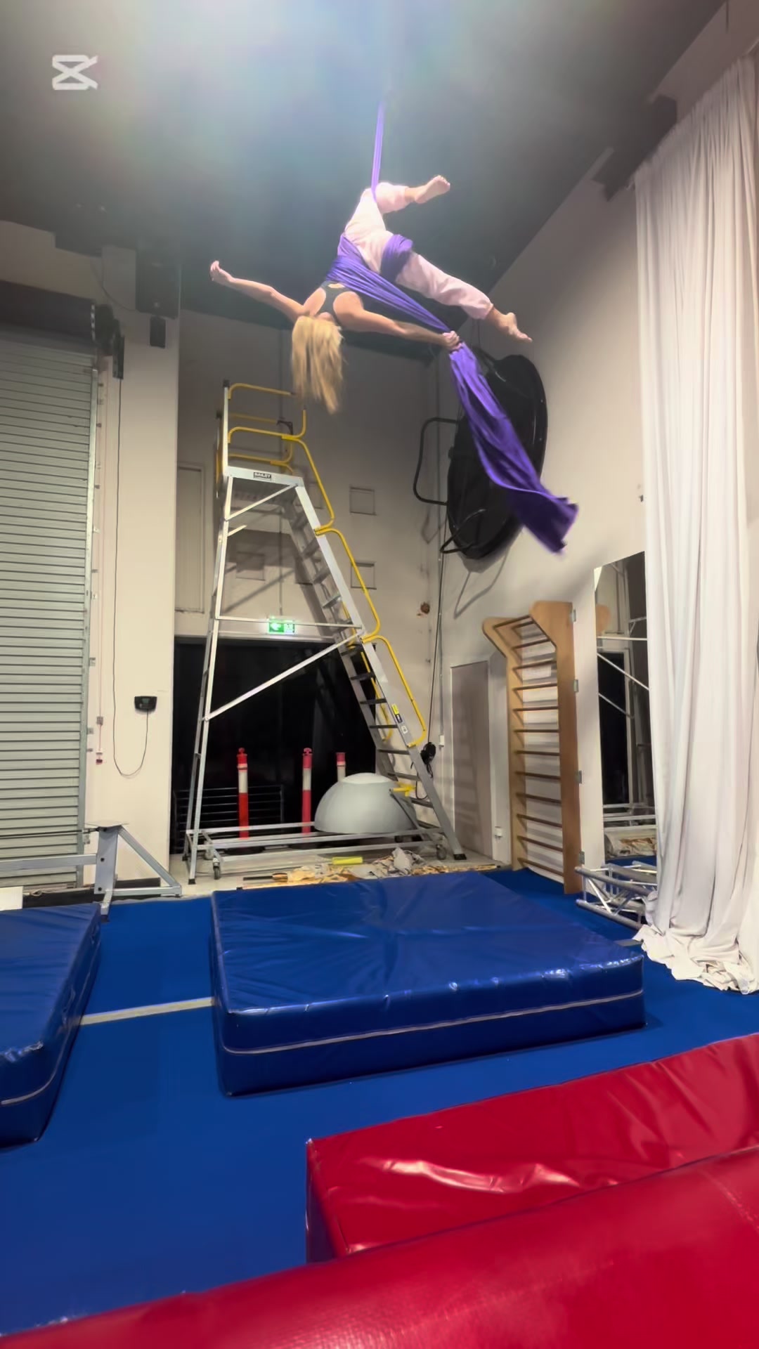 @Scarlett&rsquo;s aerials
